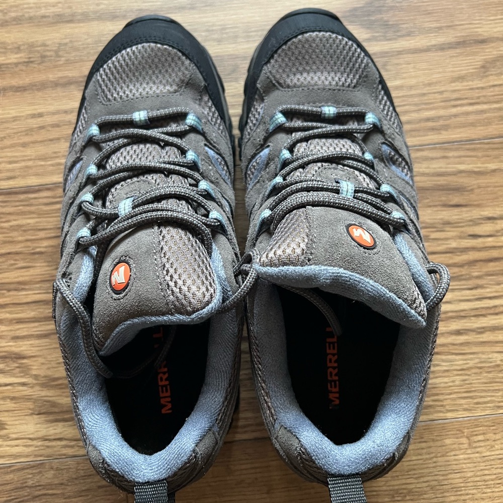 Merrell Womens MOAB 3 Waterproof Gray and Black and Blue Trail Hiking Shoes - Picture 3 of 6